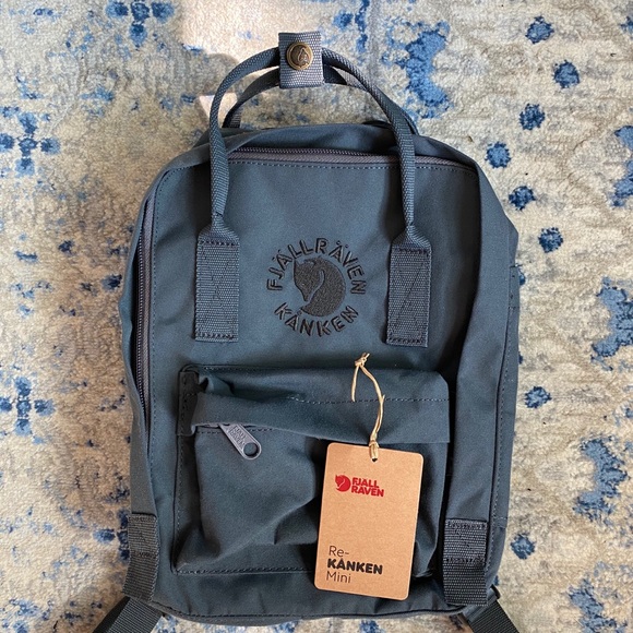 Fjallraven | Bags | Fjallraven Rekanken Mini Slate Gray | Poshmark مسبح اطفال نفخ للبيع Fjallraven | Bags | Fjallraven Rekanken Mini Slate Gray | Poshmark مسبح اطفال نفخ للبيع